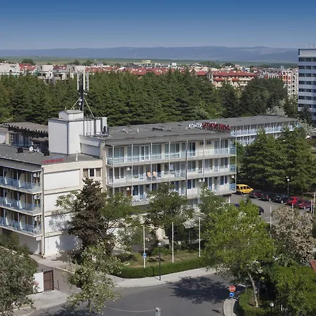 Continental Park Hotell 3*