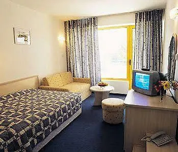 大陆公园酒店 3* 阳光海滩
