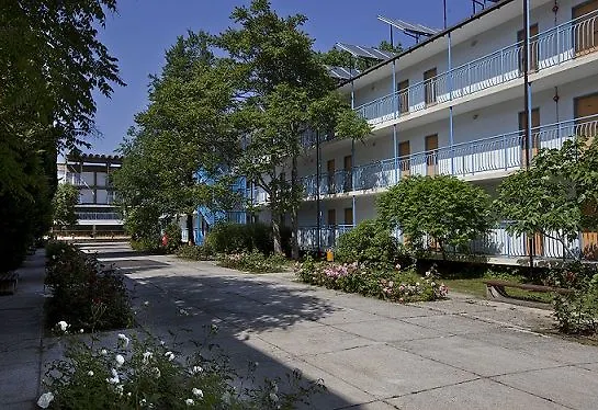 Continental Park ホテル