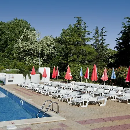 فندق Continental Park 3*