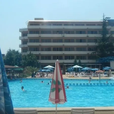 Hotel Continental Park Słoneczny Brzeg