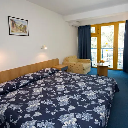 Continental Park 3* ساني بيتش