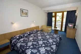 Hotel Continental Park 3*